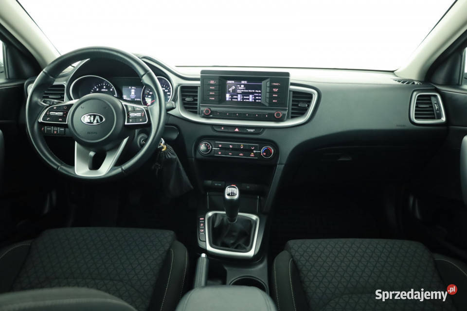 Kia Ceed 16 CRDi manualna Piaseczno