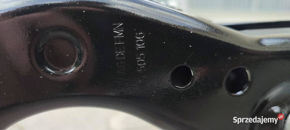 CUPRA FORMENTOR BELKA ZAWIESZENIE TYŁ KOŁYSKA