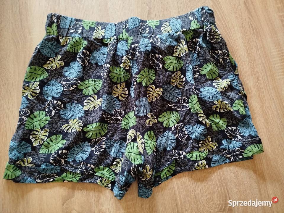 Spodenki rozmiar 42