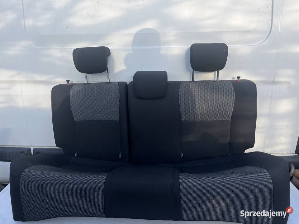 Tylna kanapa z oparciem Toyota yaris Gostynin