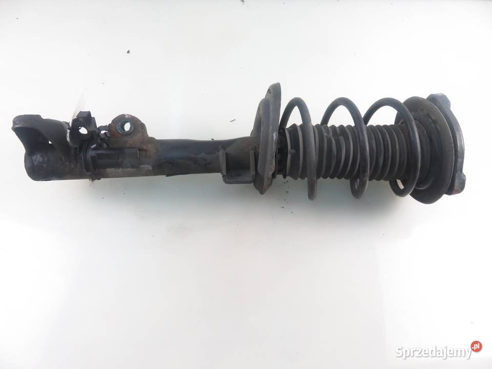 MCPERSON PRAWY PRZEDNI MERCEDES S204 C 200 CDI