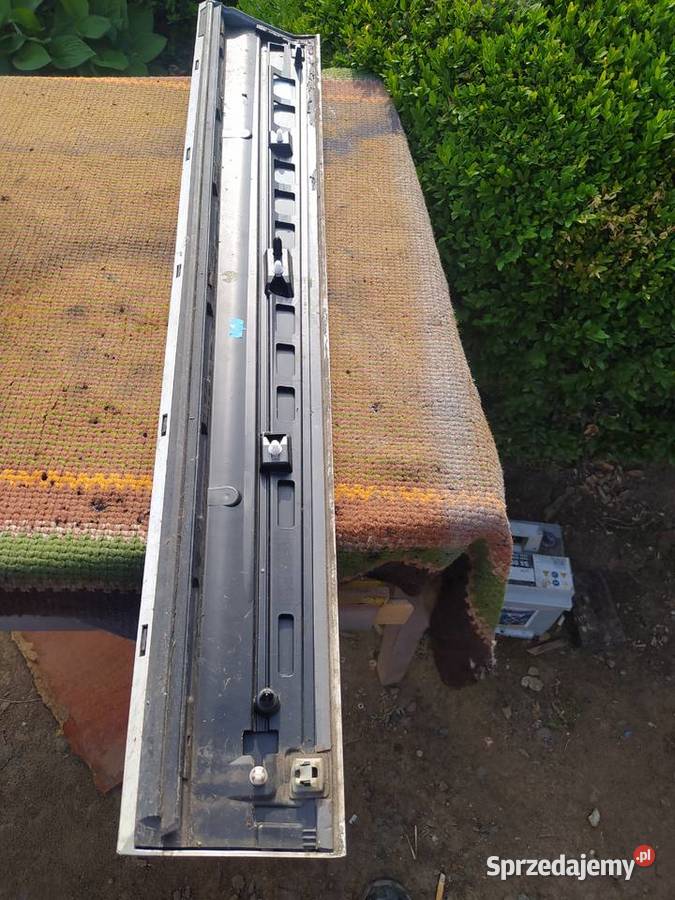 Listwa lewy przód audi q2 biala podkarpackie Rzeszów
