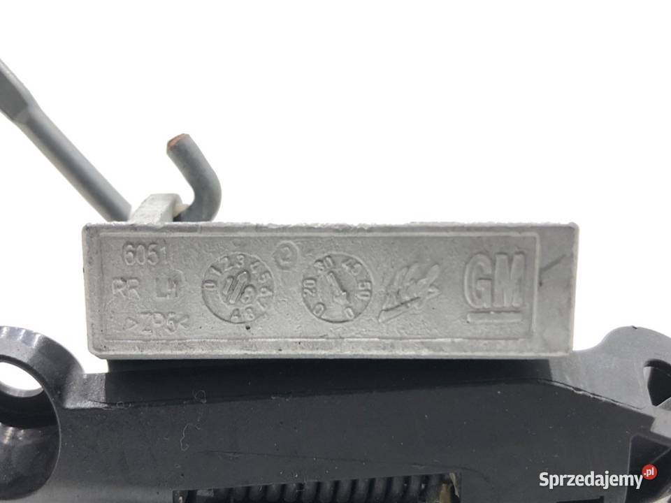 KLAMKA ZEWNĘTRZNA PRAWY TYŁ OPEL CORSA E