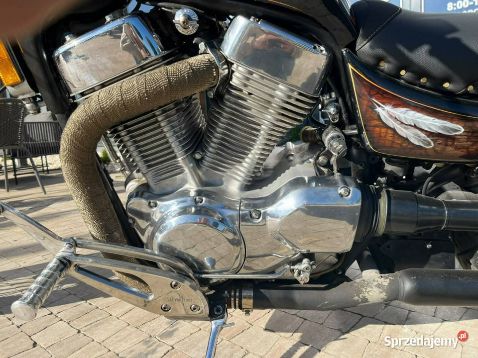 Suzuki VS INTRUDER