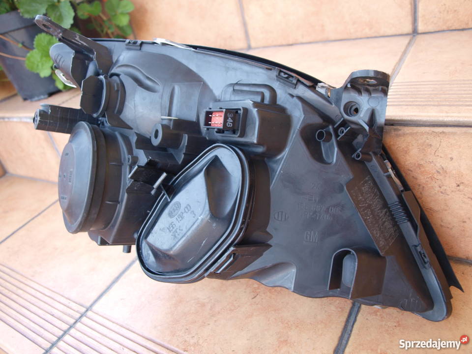 Opel Vectra lampa lewa przód 2002 2005r europa Kalisz