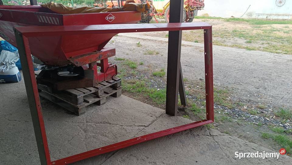 Rozsiewacz Kuhn ZSB900 Sokołów Podlaski