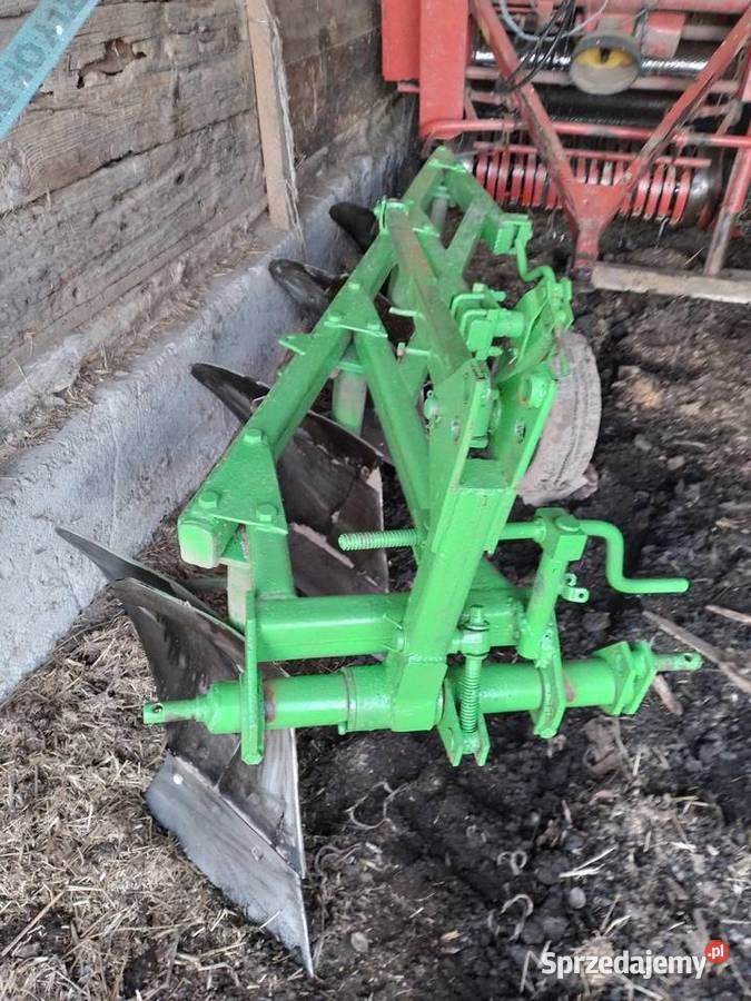 Pług czteroskibowy grudziądzki Pługi mazowieckie Przasnysz