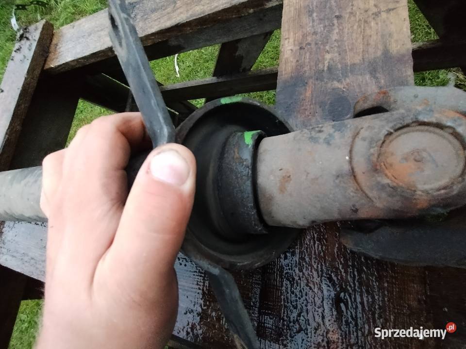 Wał napędowy Audi A8 D2 42 4D0521101G Ciężkowiczki