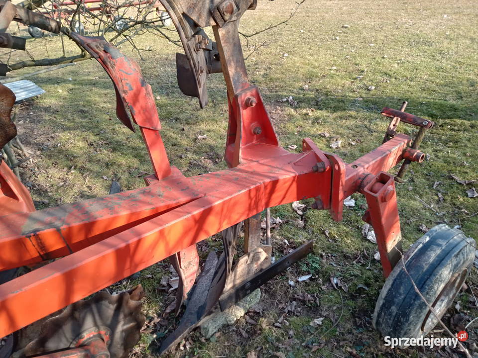 Pług 3 skibowy ażurowy nieuszkodzony