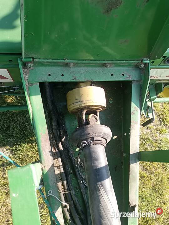 John Deere 550 szeroki podbieracz 590