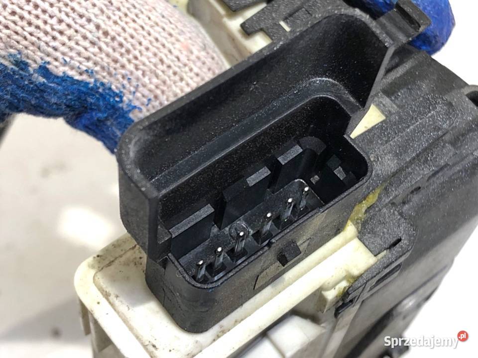 ZAMEK DRZWI TYLNYCH LEWY CITROEN BERLINGO II osobowe podkarpackie sprzedam