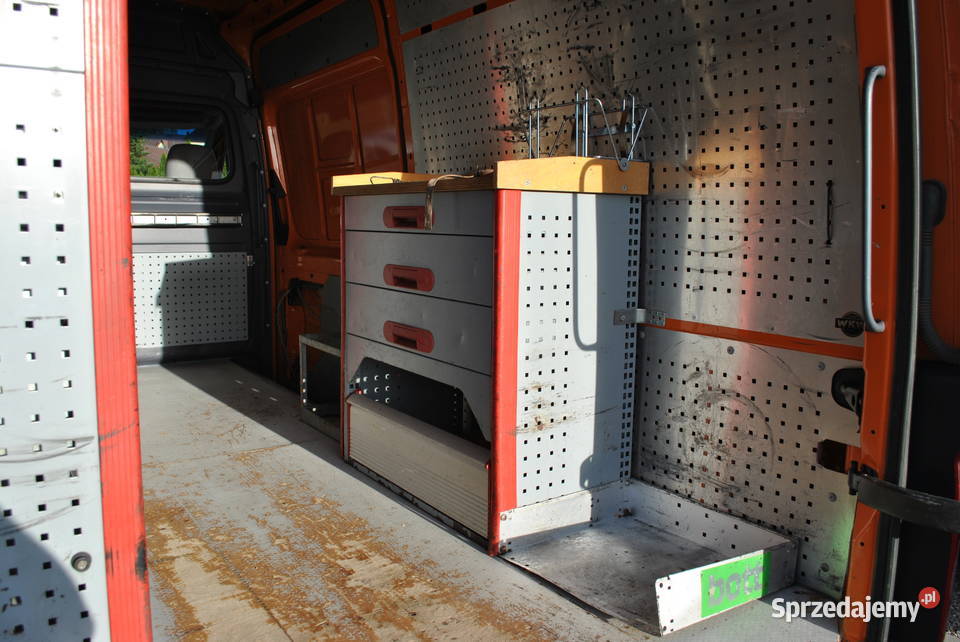 Crafter Auto Warsztat Zabudowa Regały manualna Sierakowice