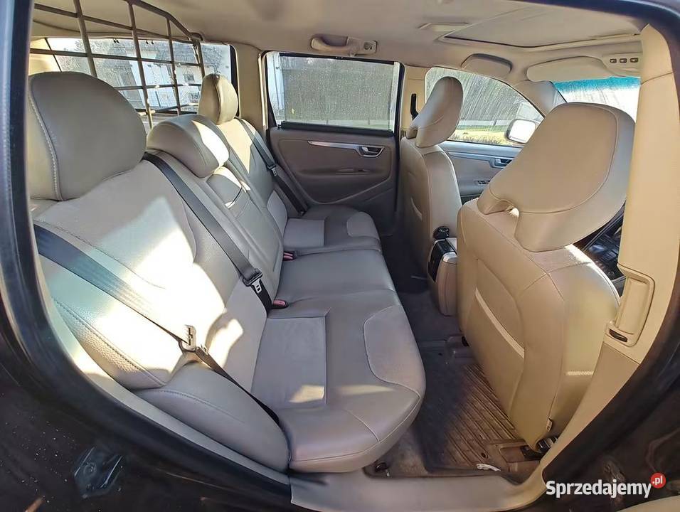 Volvo XC70 D5 AWD 4/5 Gdów