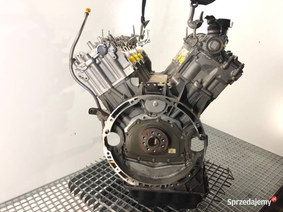 SILNIK MERCEDES 30 258 642826 1518 GLE