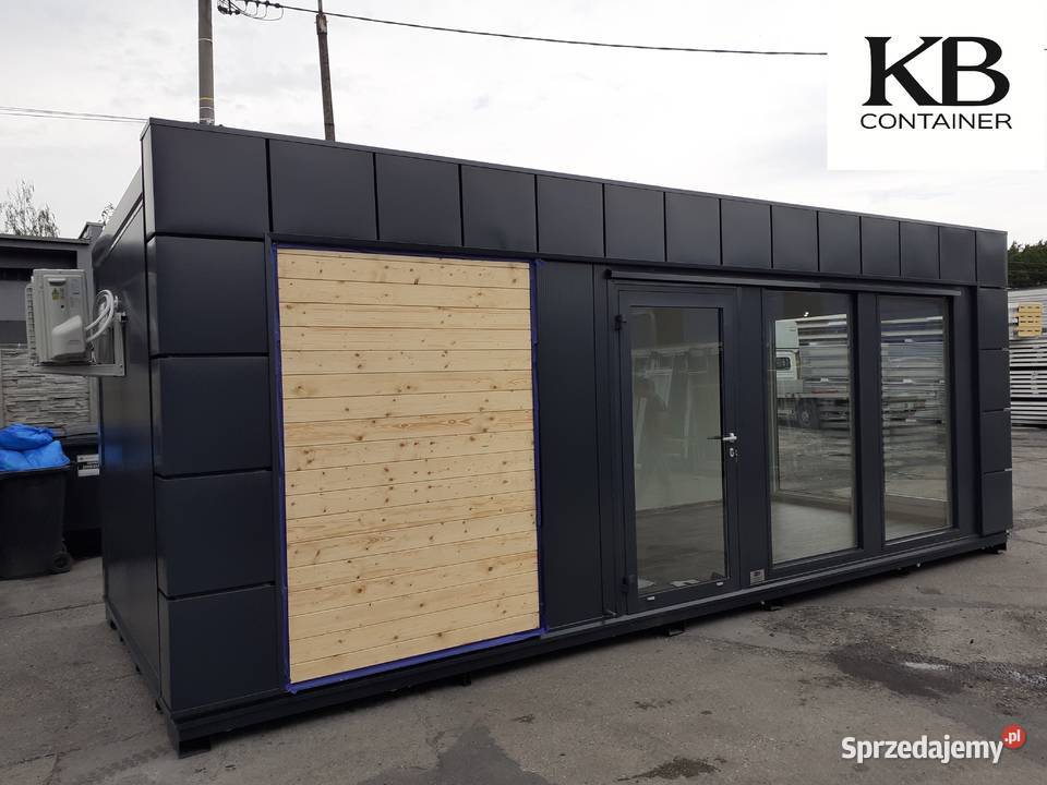 Kontener 70 x 30 m z naturalnym drewnem