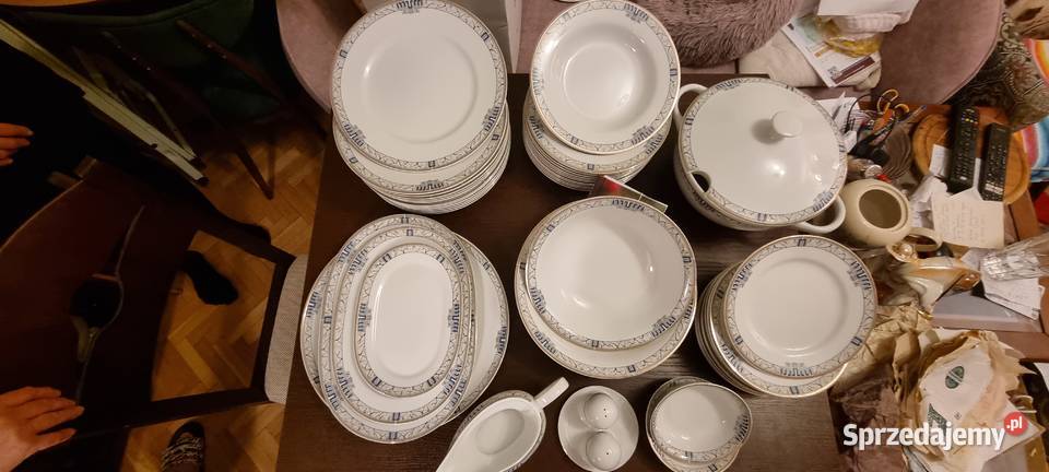 Serwis obiadowy porcelanowy 12 osób Karolina