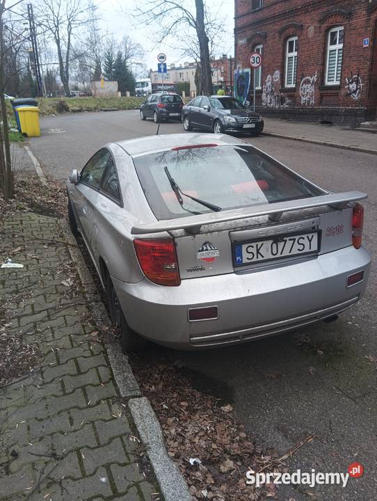 Celica 2000 r uszkodzony Katowice
