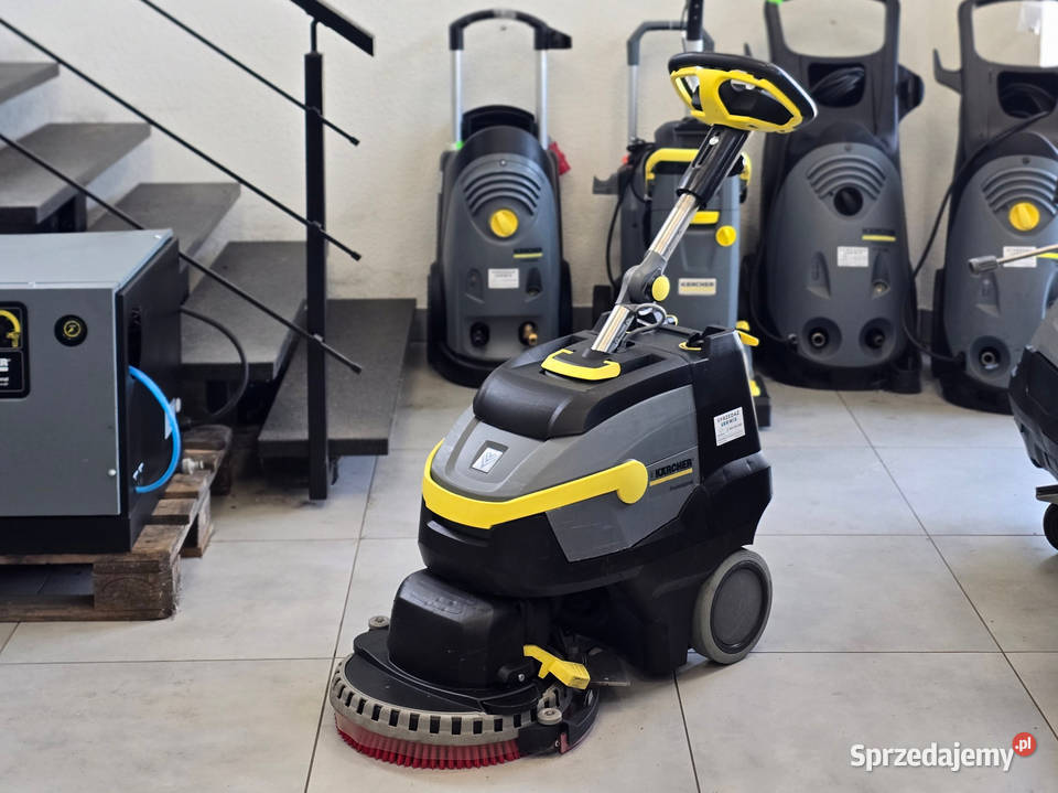 Profesjonalna Szorowarka KARCHER BD 3812 C Pozostałe Zduny