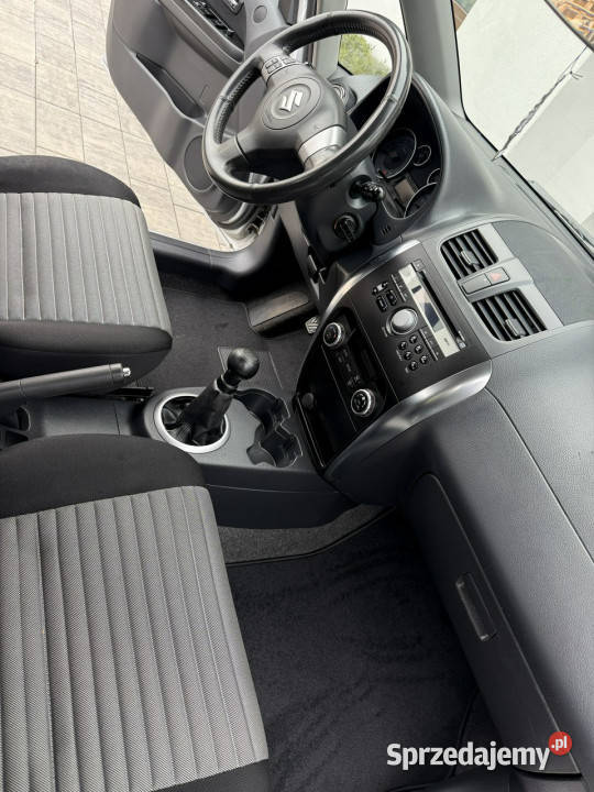 Suzuki SX4 Niski oryginalny przebieg I 20062013 relingi dachowe Poznań