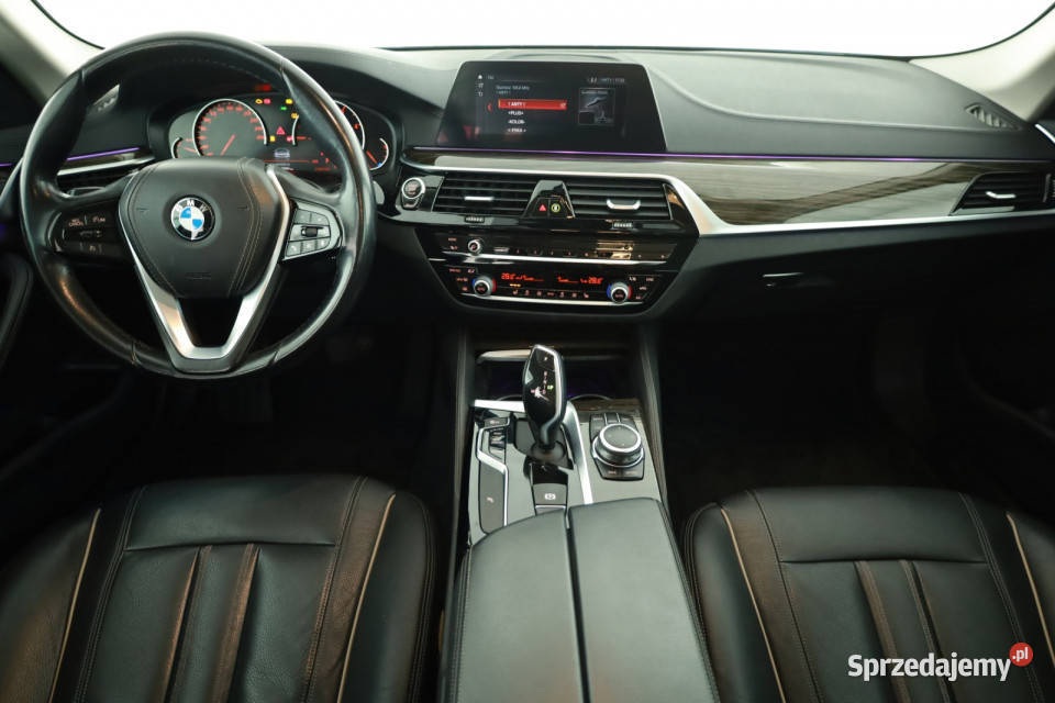 BMW 5 520d xDrive kamera cofania sprzedam