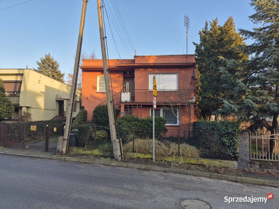 Sprzedam dom w centrum Ślesina