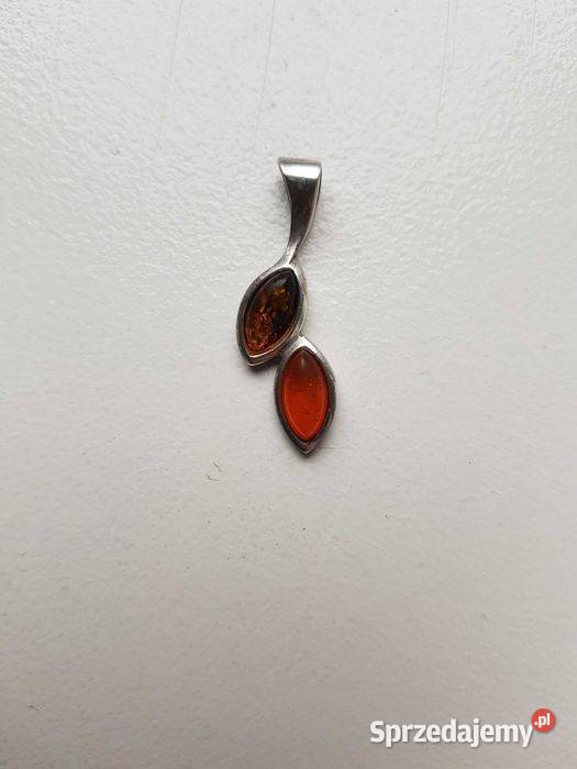 Srebrny wisiorek z bursztynami próba 925 Biżuteria