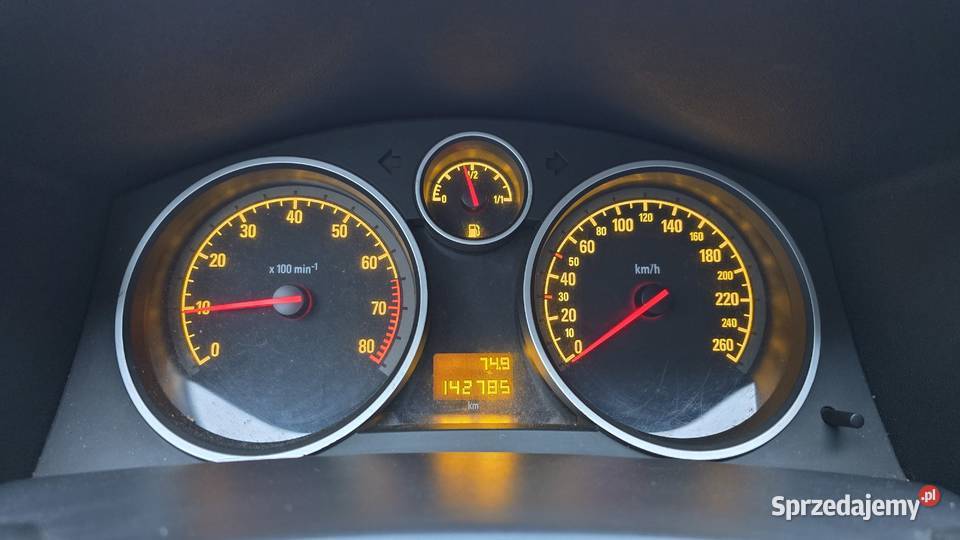 Opel Astra H 14 143 Salon II Właściciel Trzebnica