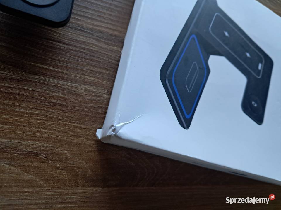 nowa ładowarka indukcyjna 3w1 uszkodzone sprzedam