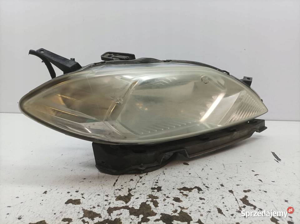LAMPA PRZÓD PRAWA Honda FRV I 20042009 Rok produkcji 2006 sprzedam