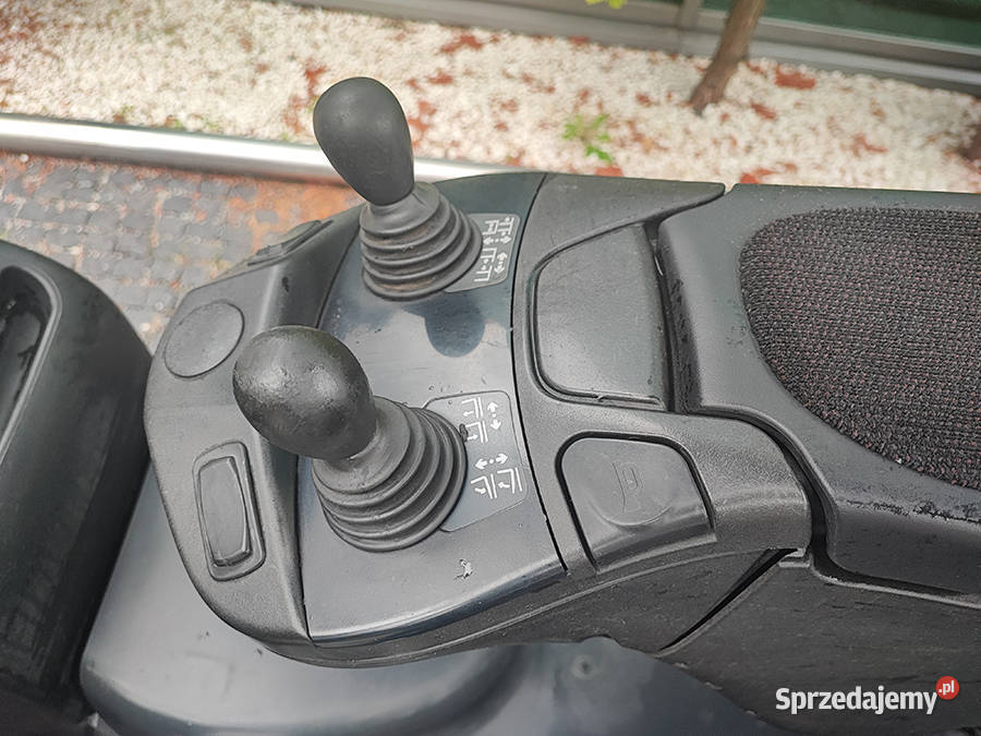 Wózek widłowy elektryczny Linde E1602 16 t Kęty