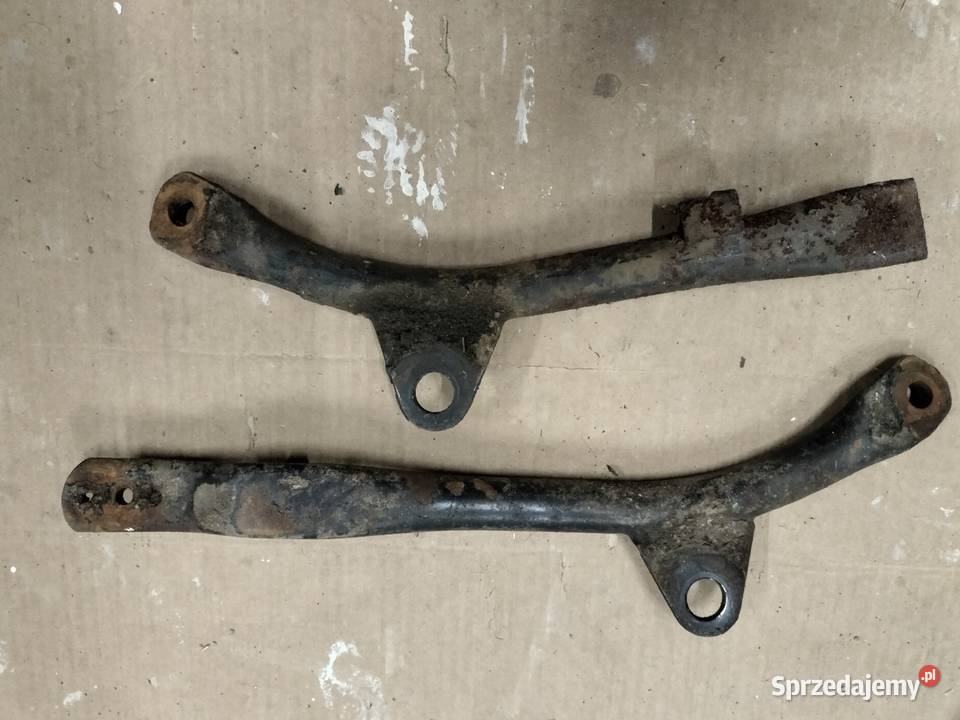 WSK 125 175 wspornik podnóżek pasażera