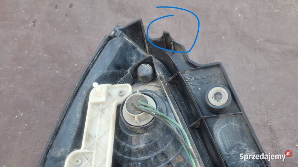 Subaru Forester SG lift LAMPA PRAWY TYŁ PRAWA