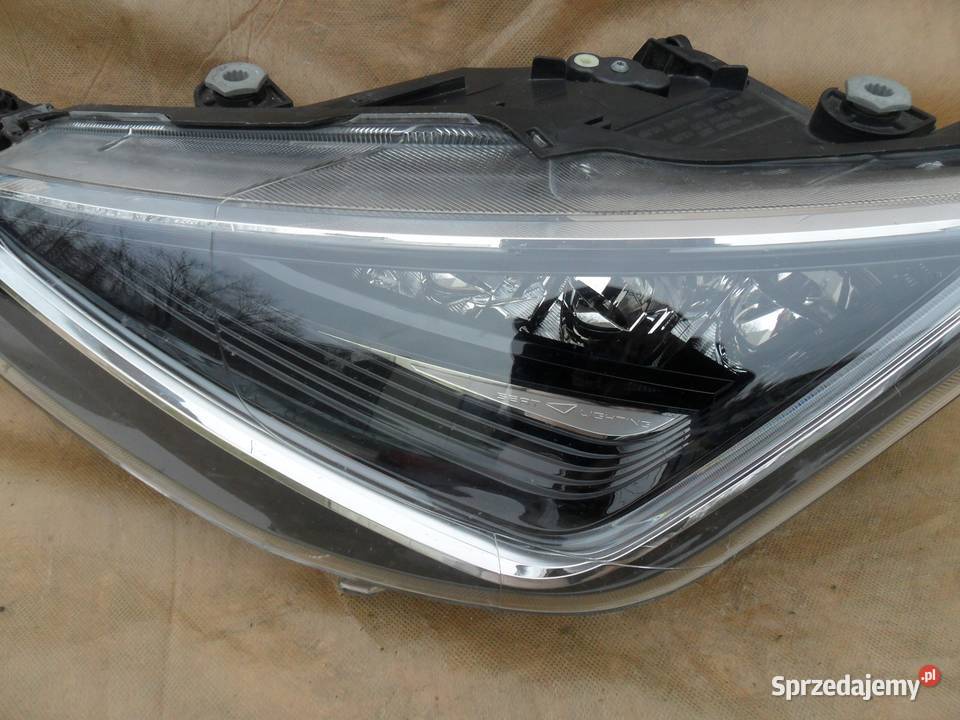 LAMPA REFLEKTOR LEWY PRZÓD EU 6F1941773A SEAT Nowy Tomyśl