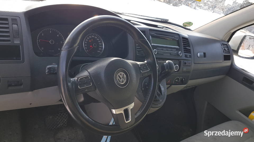 Volkswagen transporter 20 tdi karetka pogotowia Świdnik