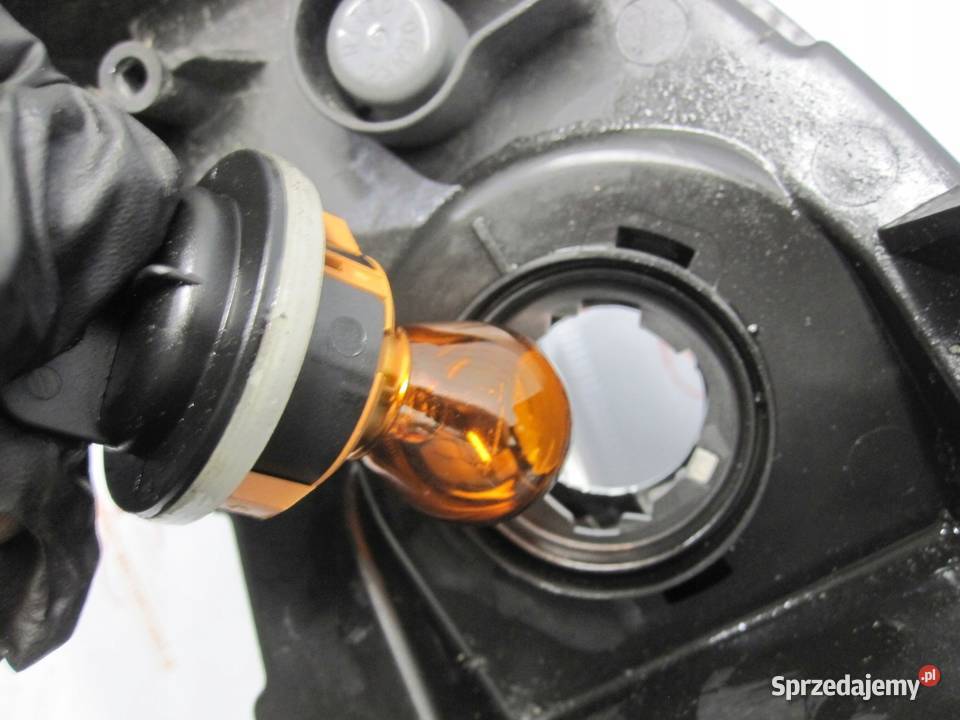 FIAT TIPO II 16r lampa lewa przód 00520159590E Kielce