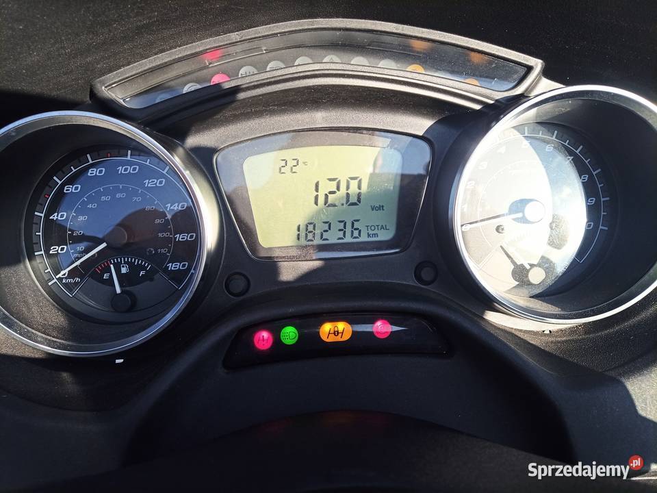 Skuter Piagio MP3 500 L5E na katBHPE z ABSASL skuter Bytom