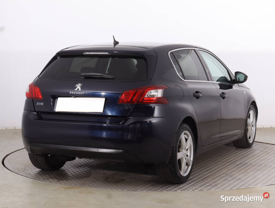 Peugeot 308 12 eTHP 133549km sprzedam