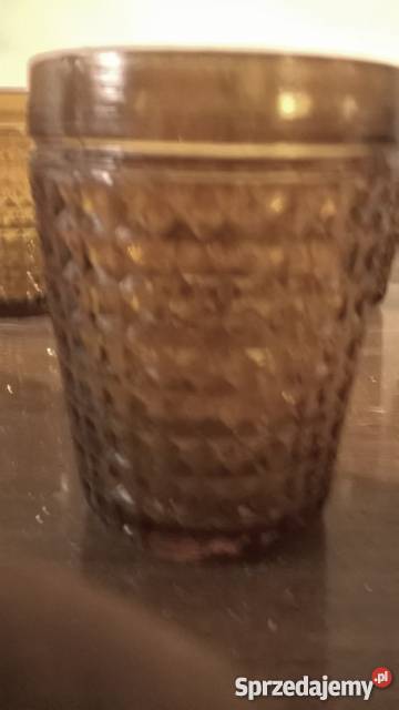 6 ładnych kieliszków z czasów PRLu plus Warszawa