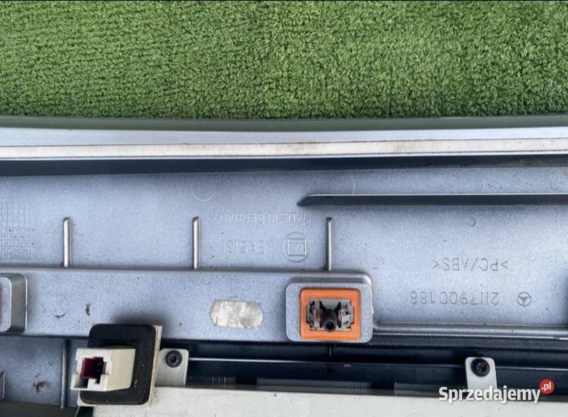 Spoiler Blenda Klapy Bagażnika Mercedes W211 opolskie Kędzierzyn-Koźle