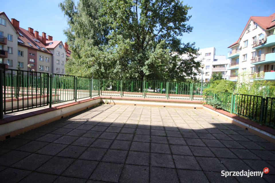 Studio 32 m2 z ogromnym tarasem metra idealne Warszawa