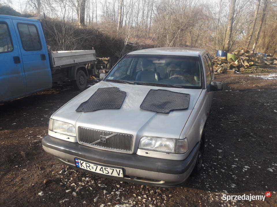 Szyba boczna drzwi karoseryjna Volvo 850 s70 v70 Rok produkcji 1996 Kraków