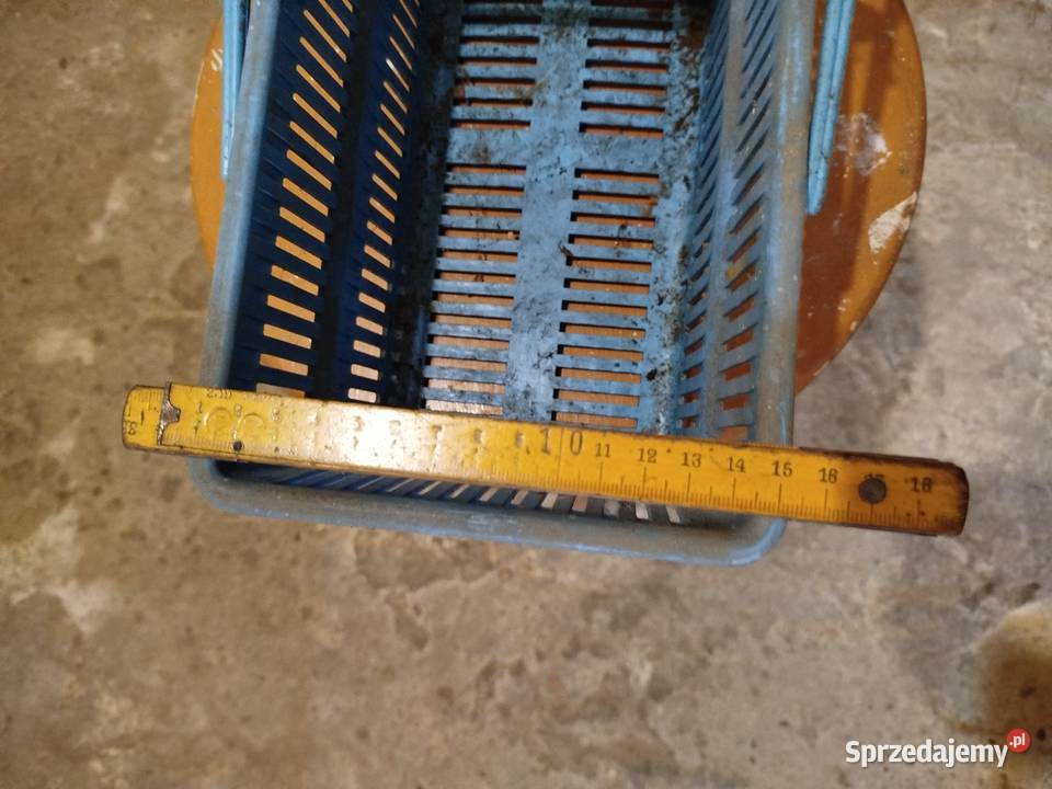 Plastikowy koszyk niebieski z uchwytami 44x24x18