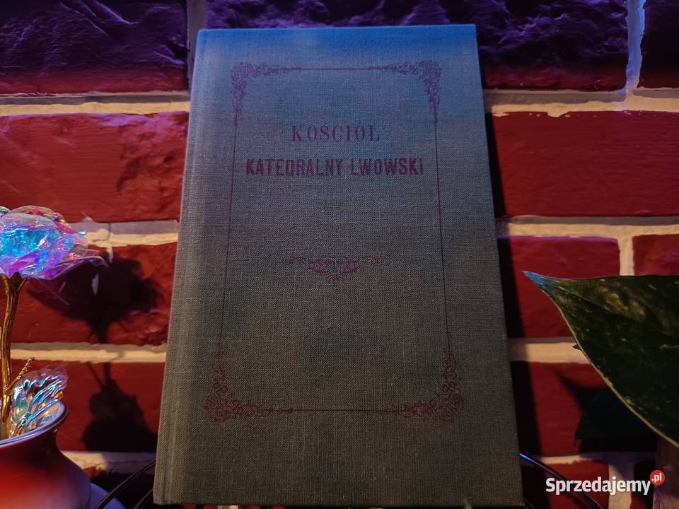 Antykwariat Zabytkowa Księga Katedra Łacińska we