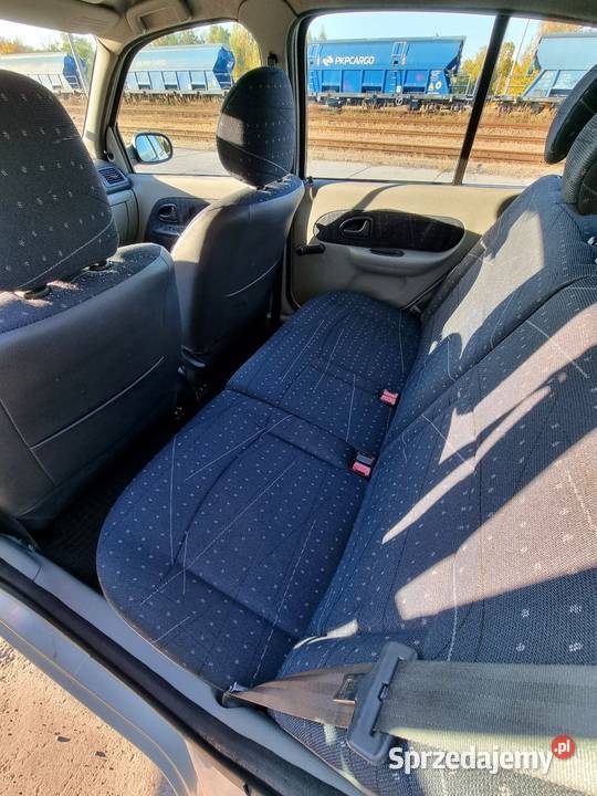 Renault Clio EKONOMICZNY Rok produkcji 2003