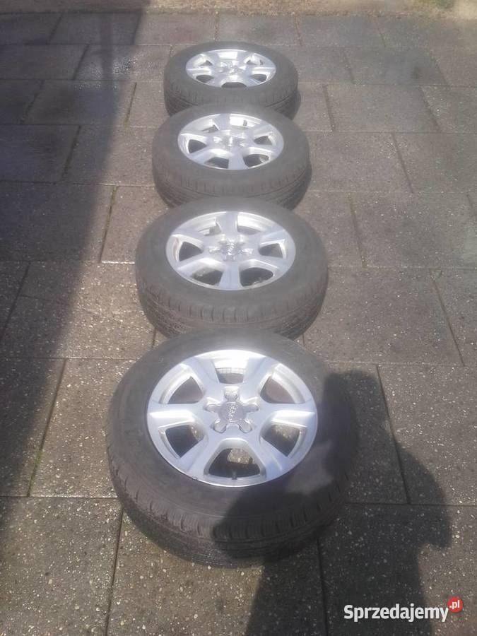 Audi A4 B8 komplet alumfelg z oponami 22555 R16