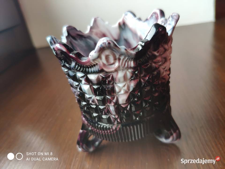 Szkło purpurowe malachitowe Sowerby wazonik XIX Kraków