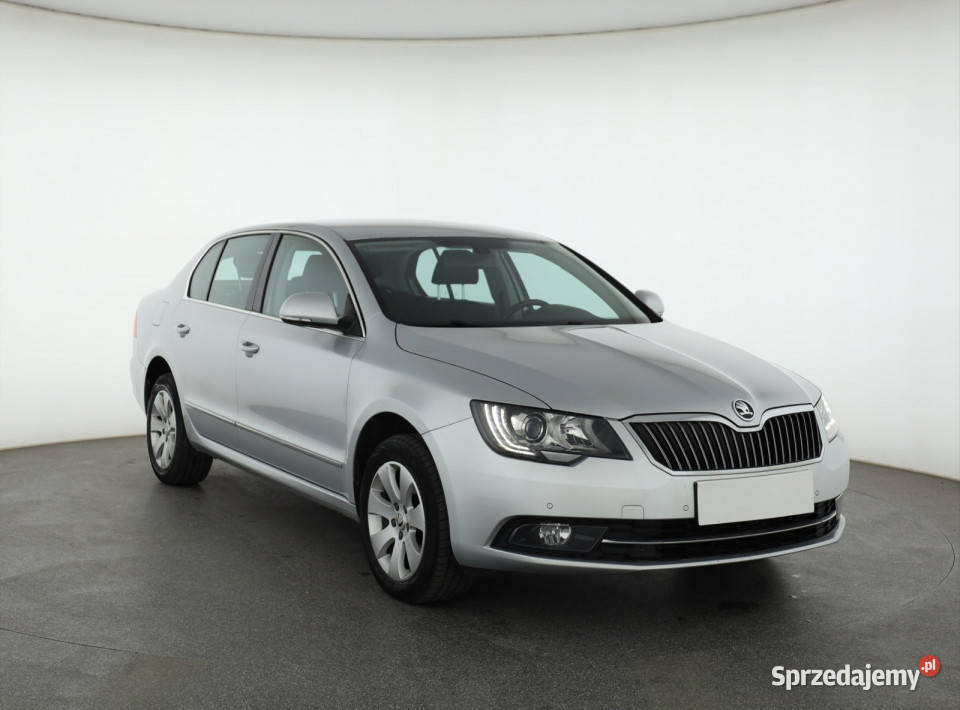 Skoda Superb 20 TDI Rok produkcji 2014 Piaseczno