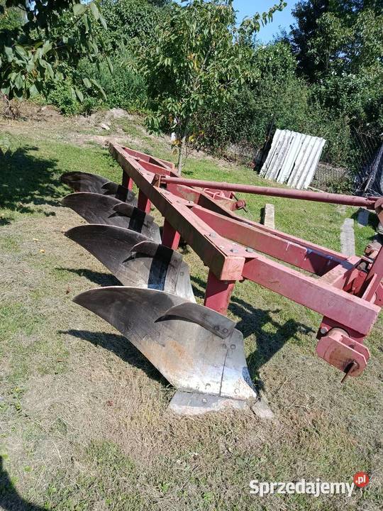 Pługi zgonowne 5 skibowe lubelskie Stara Wieś Trzecia