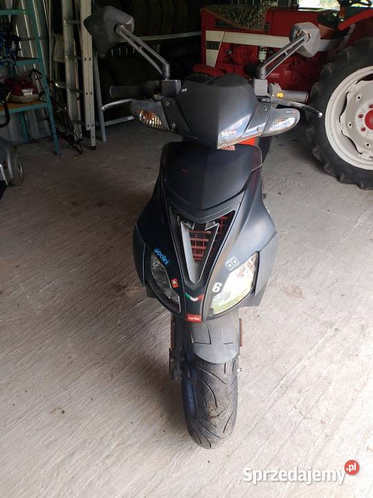 Aprilia Sr 50 factory Szydłów sprzedam