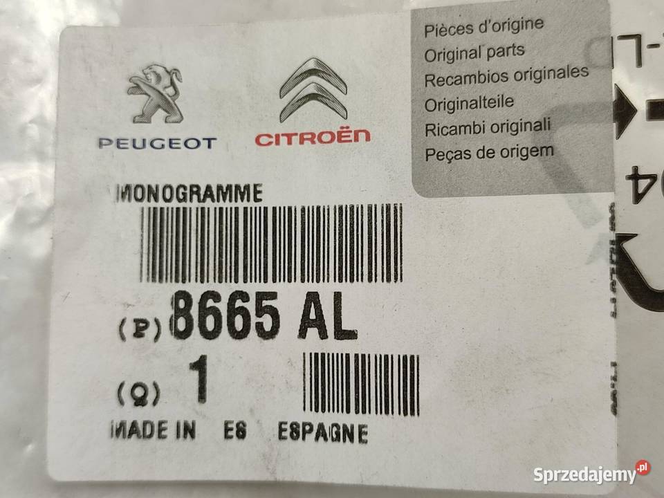 EMBLEMAT NA KLAPĘ BAGAŻNIKA CITROEN 210x3240mm